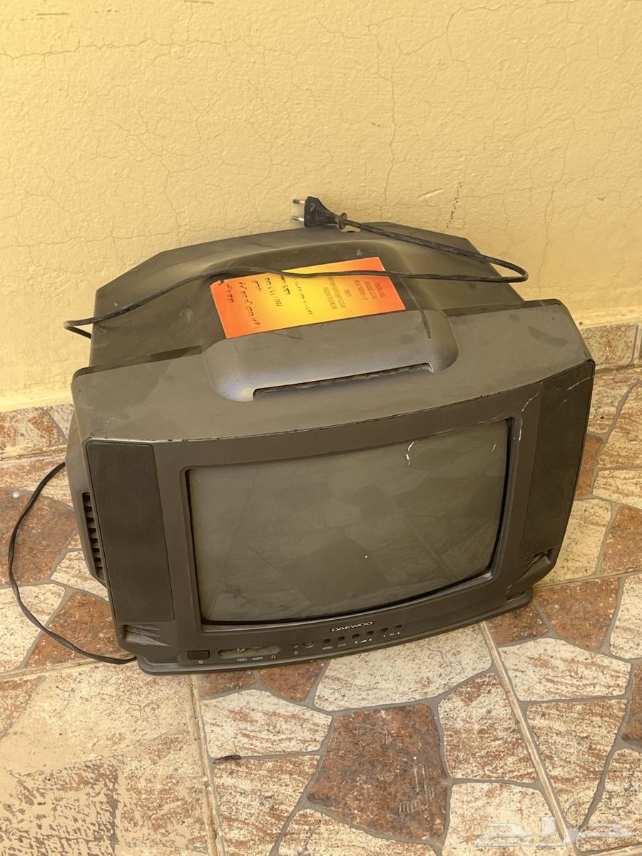 تلفزيون قديم64593595606017110