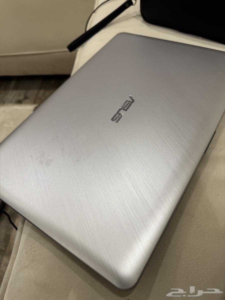 لابتوب أسوس للبيع بحالة ممتازة64593435910914114