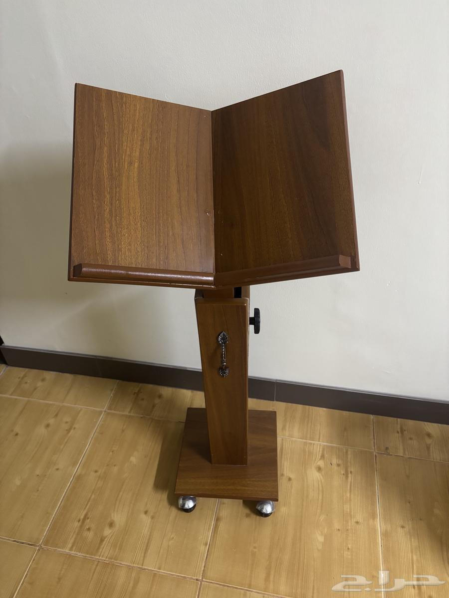 غسالة وكنب شاشة تلفزيون و ستاند قرآن64588806464257110