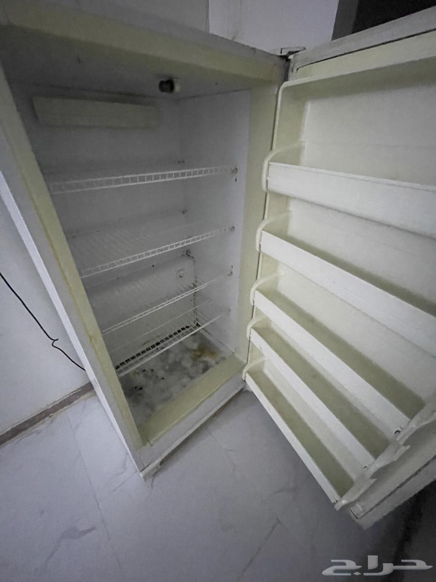 وثلاجه كبيره تبرد64593680864001111