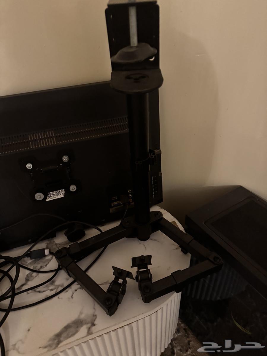 بي سي للبيع64593814505601111