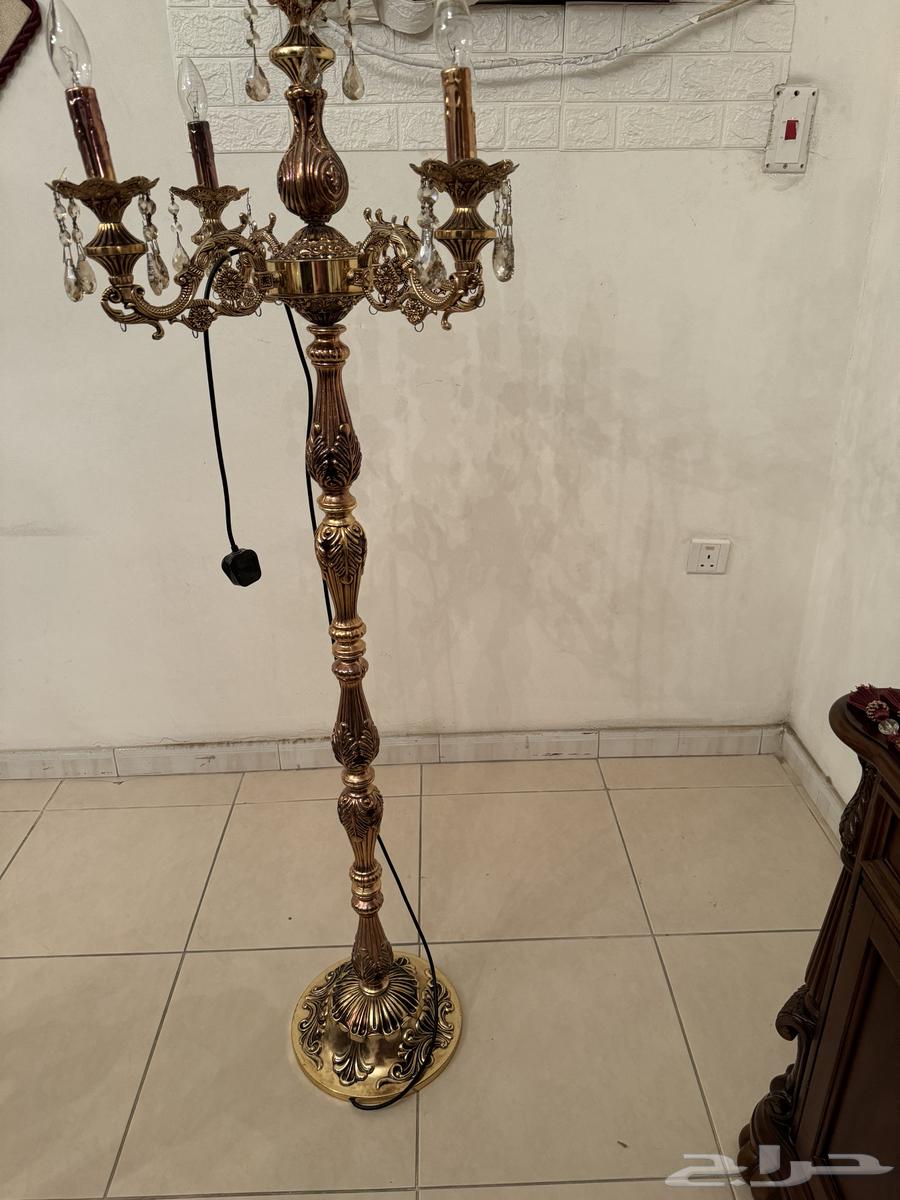 ثريا عامودية للبيع64589928347777110