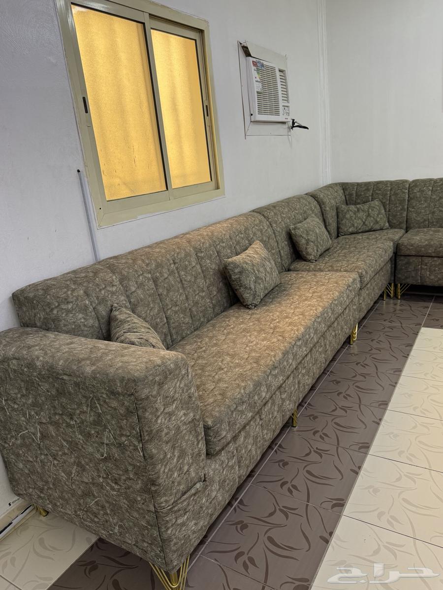Simple used sofa64589438395139111