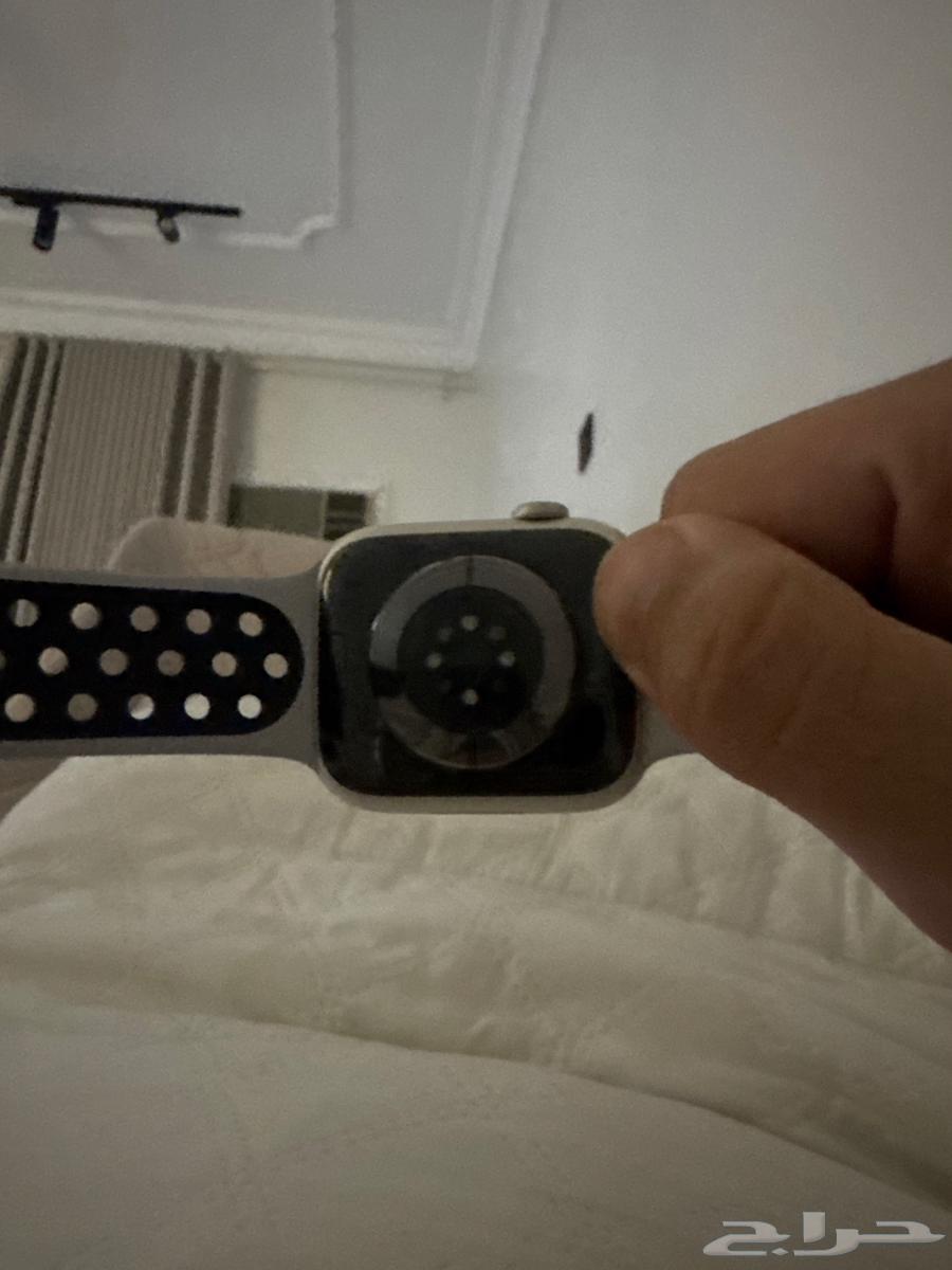 ساعة ابل نايك64595095557890113