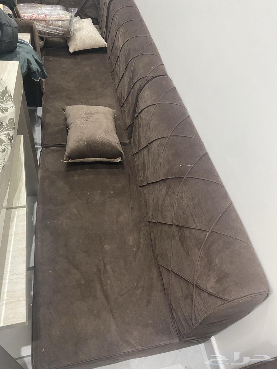 جلسة ارضيه بني داكن كنب U64591828078851110