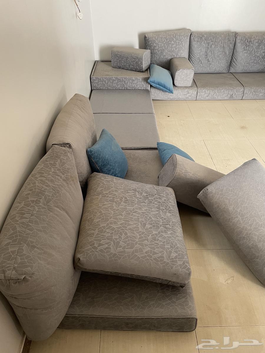 جلسة ارضية جديدة64591803824001113