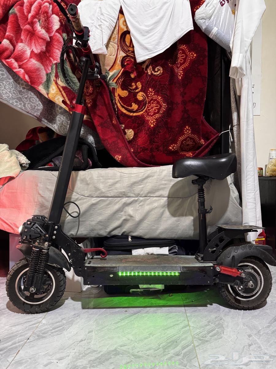 سكوتر للبيع64589463224195113