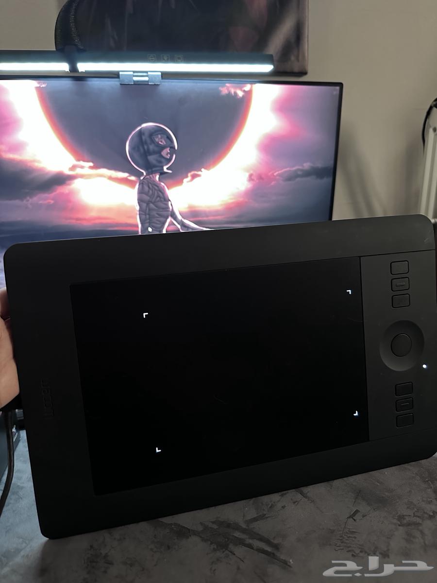 Wacom Intuos Pro Small Drawing Tablet with Original Pen64592685009281114