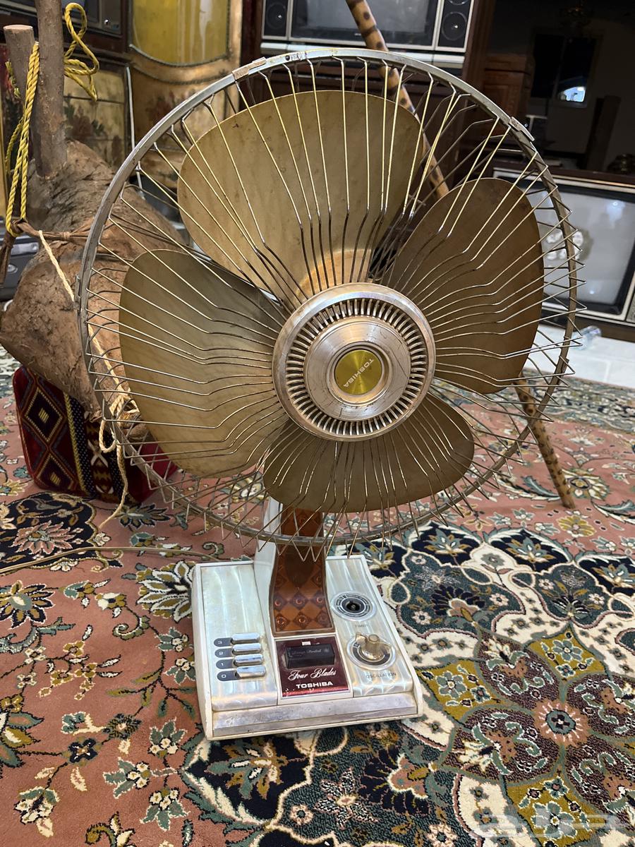 مروحة ام لمبه توشيبا64594134482690110