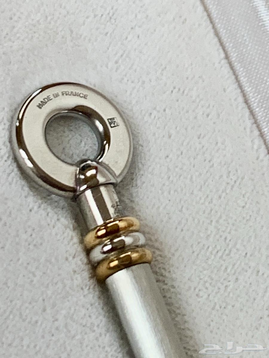 كارتييه المجموعة شخصية64592805567617112