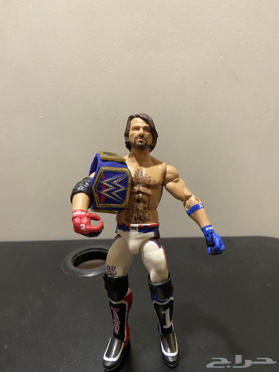 WWE action figure64401731084291112