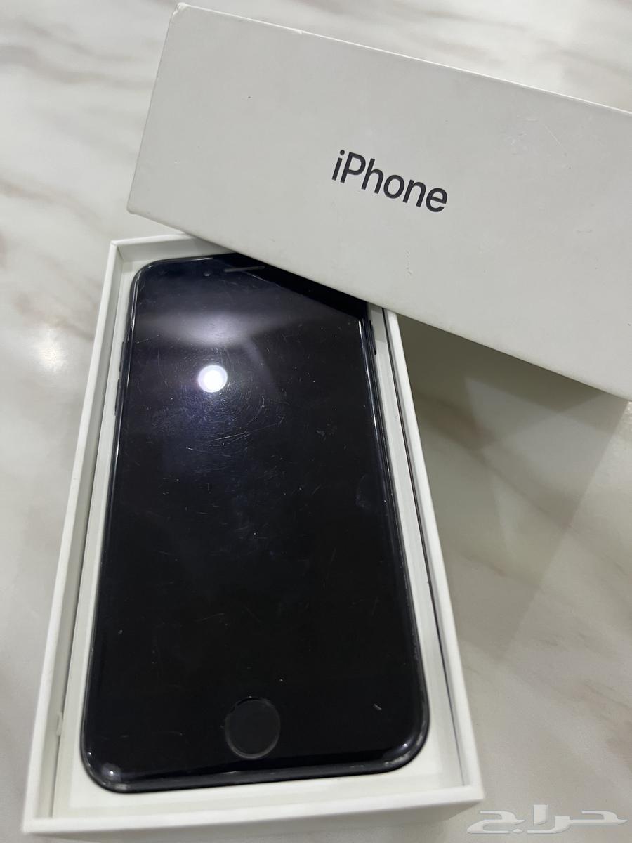 ايفون 764594801090818110