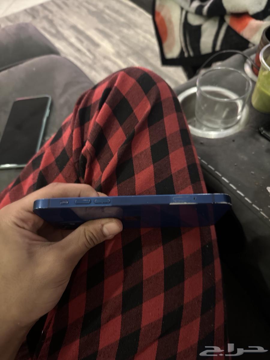 ايفون 12 ازرق64592757470467114