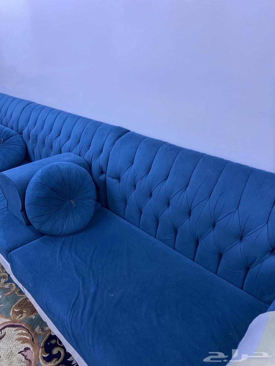 كنب 8 قطع مع طاوله معها 6 طاولات صغار 1200 مع الطاولات64595894622723112