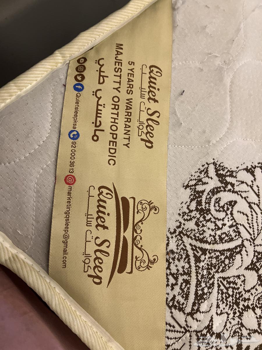 مرتبة سرير شبه نظيف64596440282625111