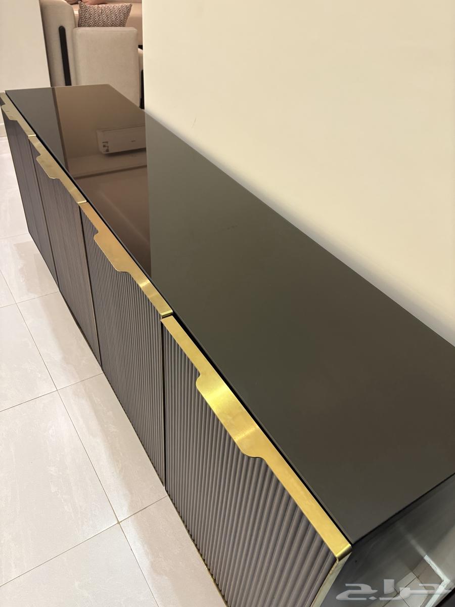 Tables64591550582403113