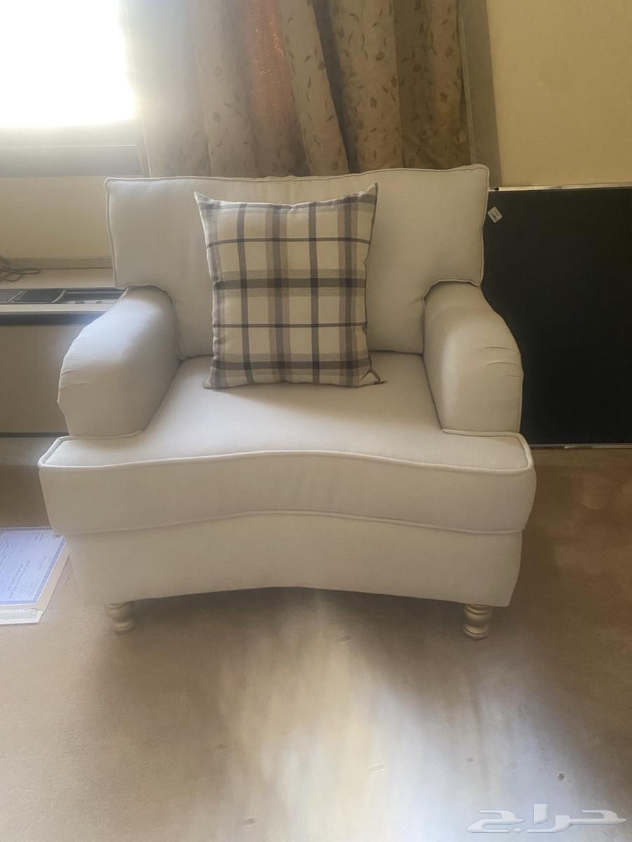 كنب نظيف وجديد للبيع64590114452995111