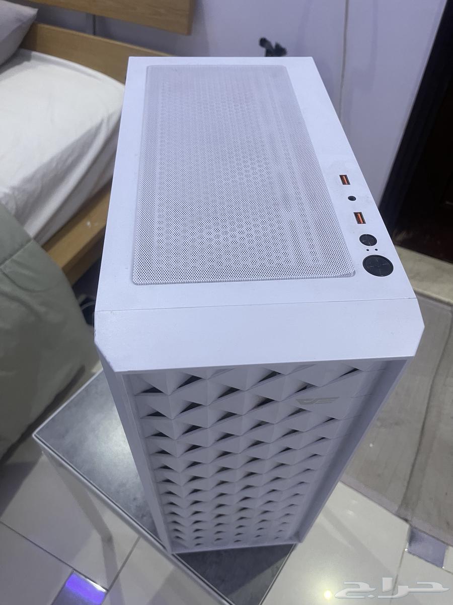 بي سي للبيع 406064589977619203111