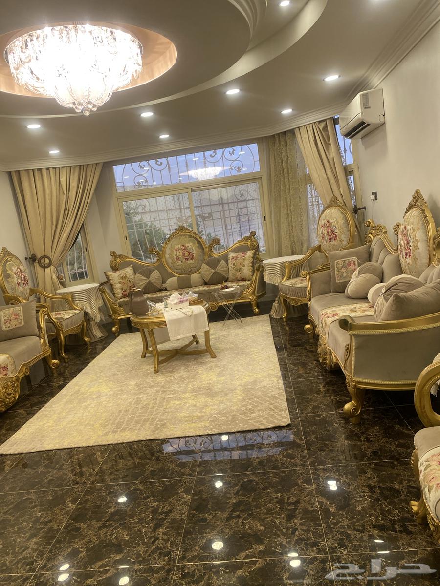 للبيع 5 الاف جديد مع الطاولات64593583199234110