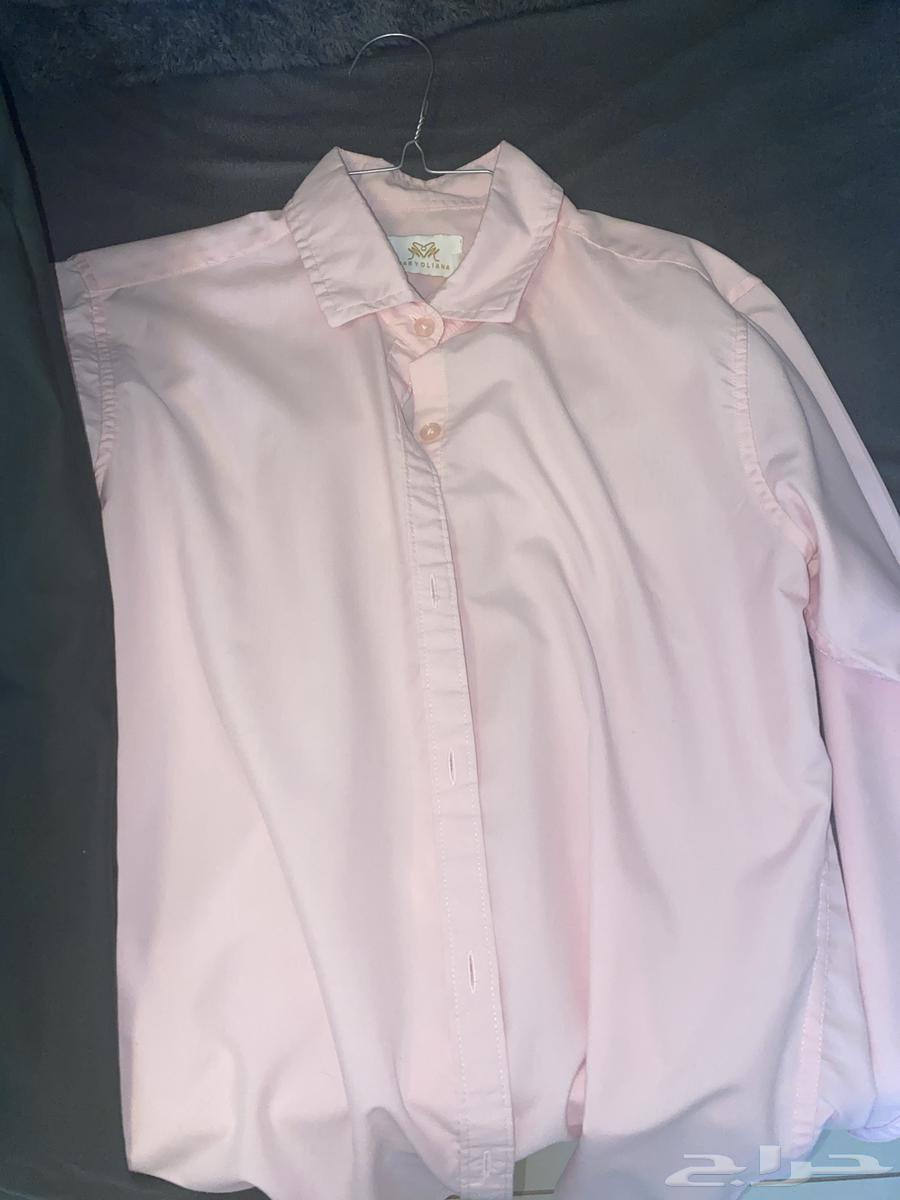 قميص مدرسي وردي و مريول متوسط64592890187779110