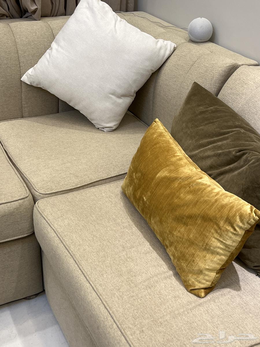 كنب شبه جديد حرف U64595696998145113