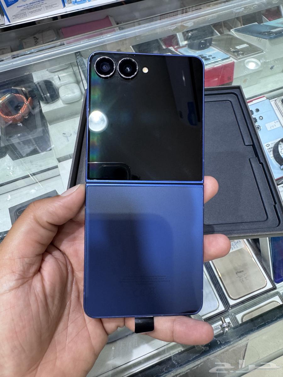 سامسونج جلاكسي زد فليب 764594788820098113