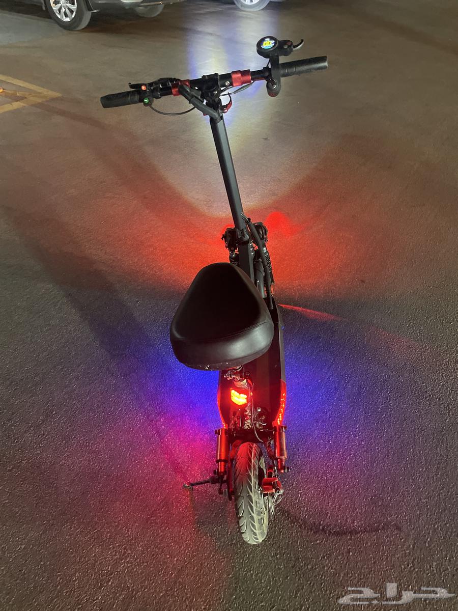 Used scooter for sale in new and good condition64595242977281111