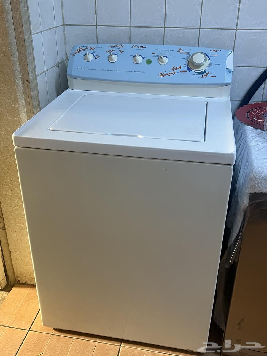Automatic washing machine64592805543937111