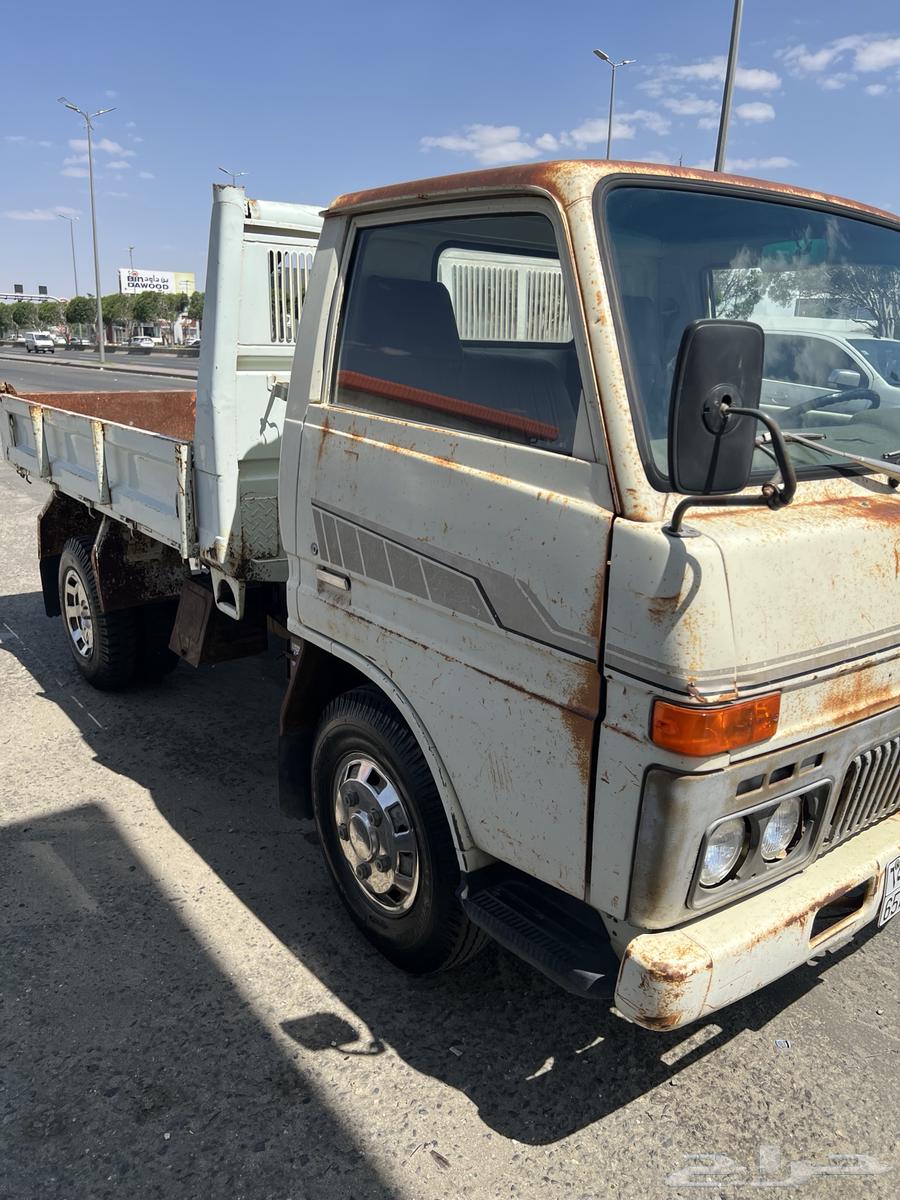 قلاب ديهاتسو 1982 نضيف وكاله64644953107331111