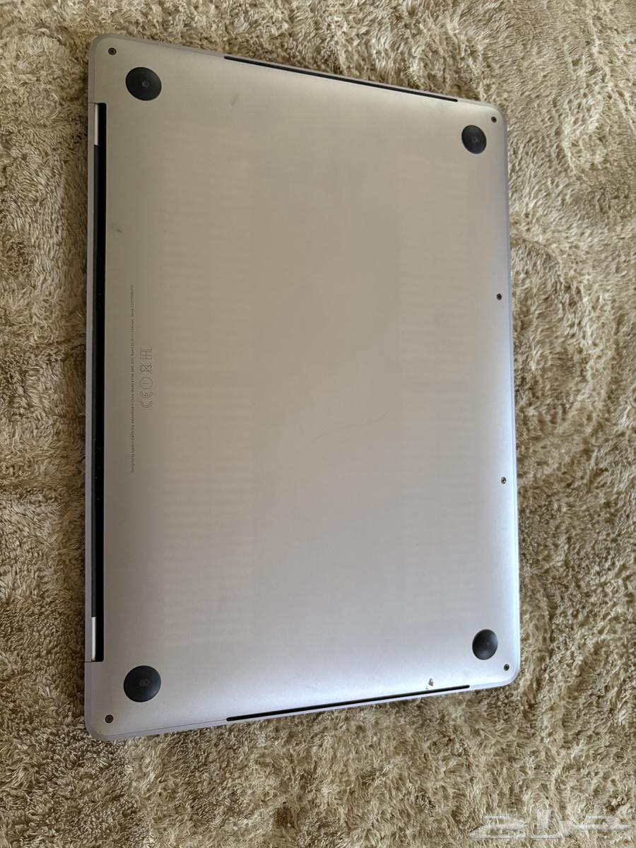 ماك بوك برو 201664591598575491112