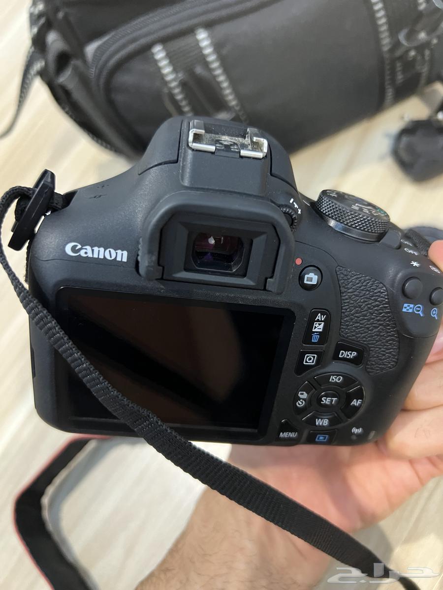 كاميرا كانون 2000d64589557385985112