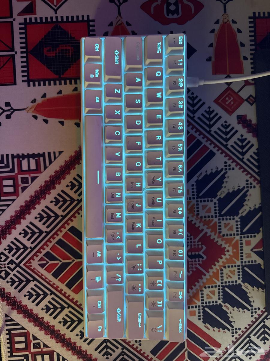 كيبورد للبيع64591634776577110