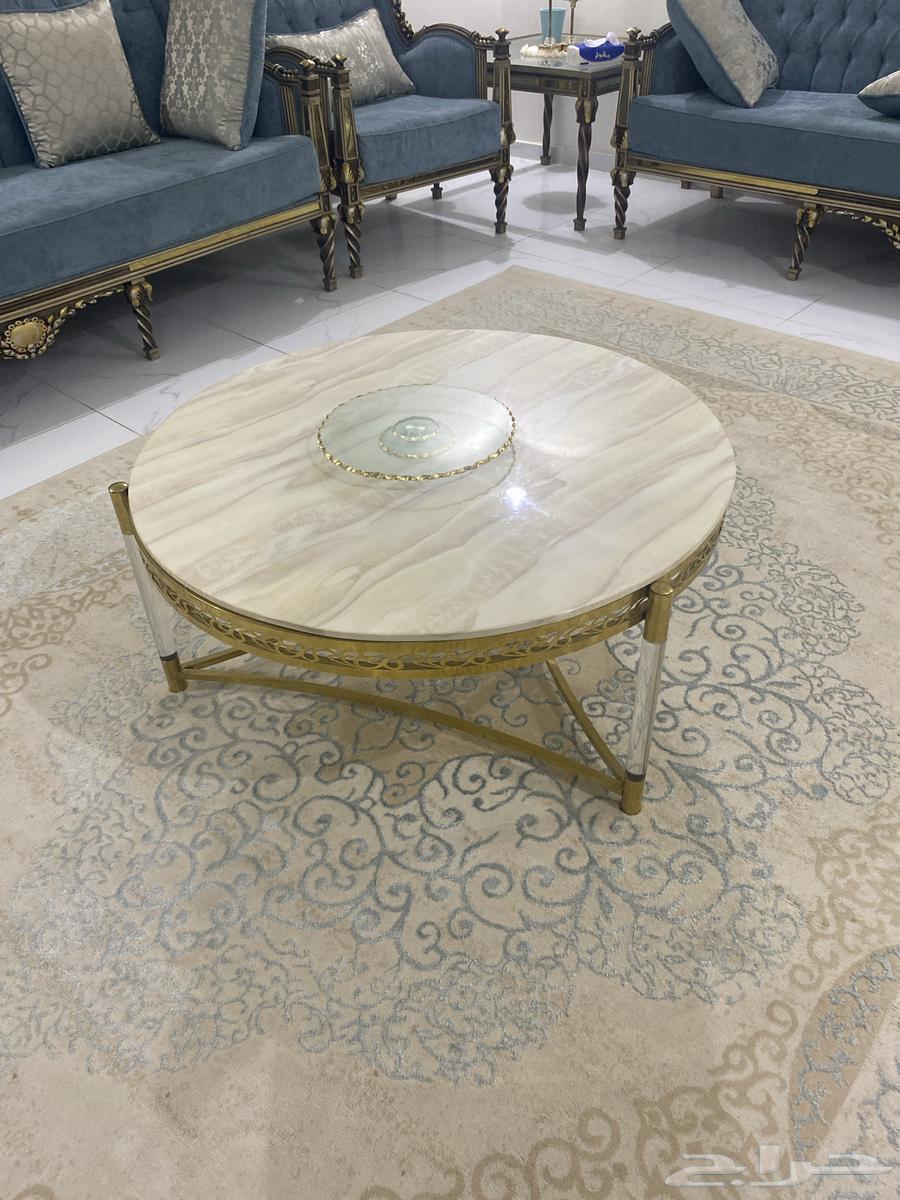 Table for sale with two service tables64591008255235110