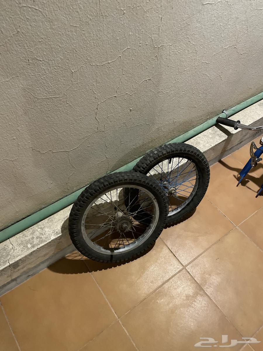 سيكل تشليح النوع   كوبرا مع   كفراته ومع   مرتبته ودركسونه64596179144707111