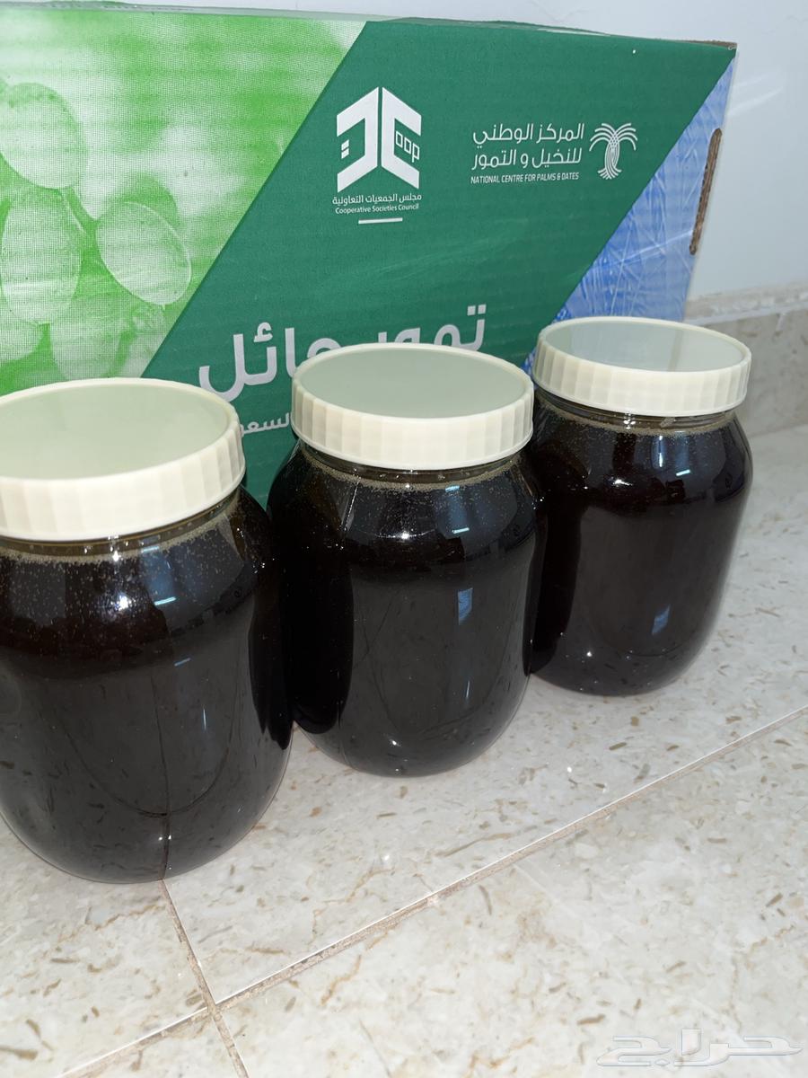 Premium date syrup with honey and sugar64594442629377112