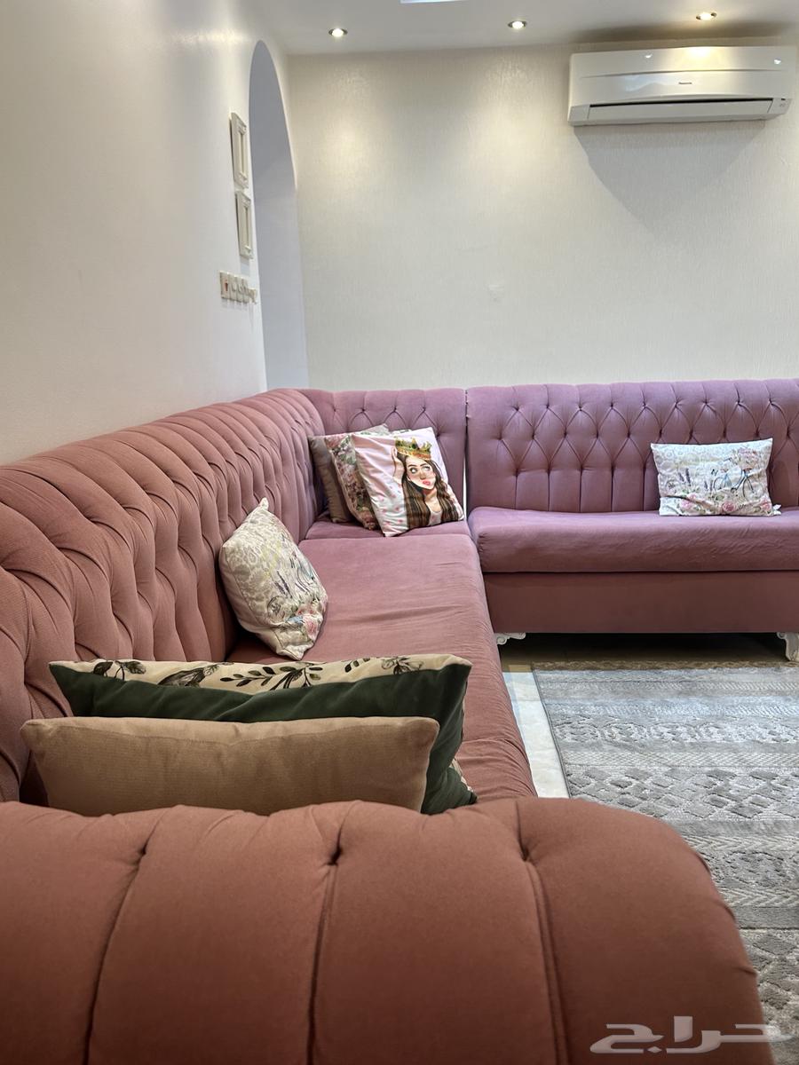 L-shaped sofa64591165771011110