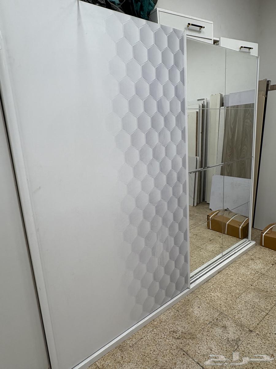 دولاب ملابس مستعمل64589266106243110