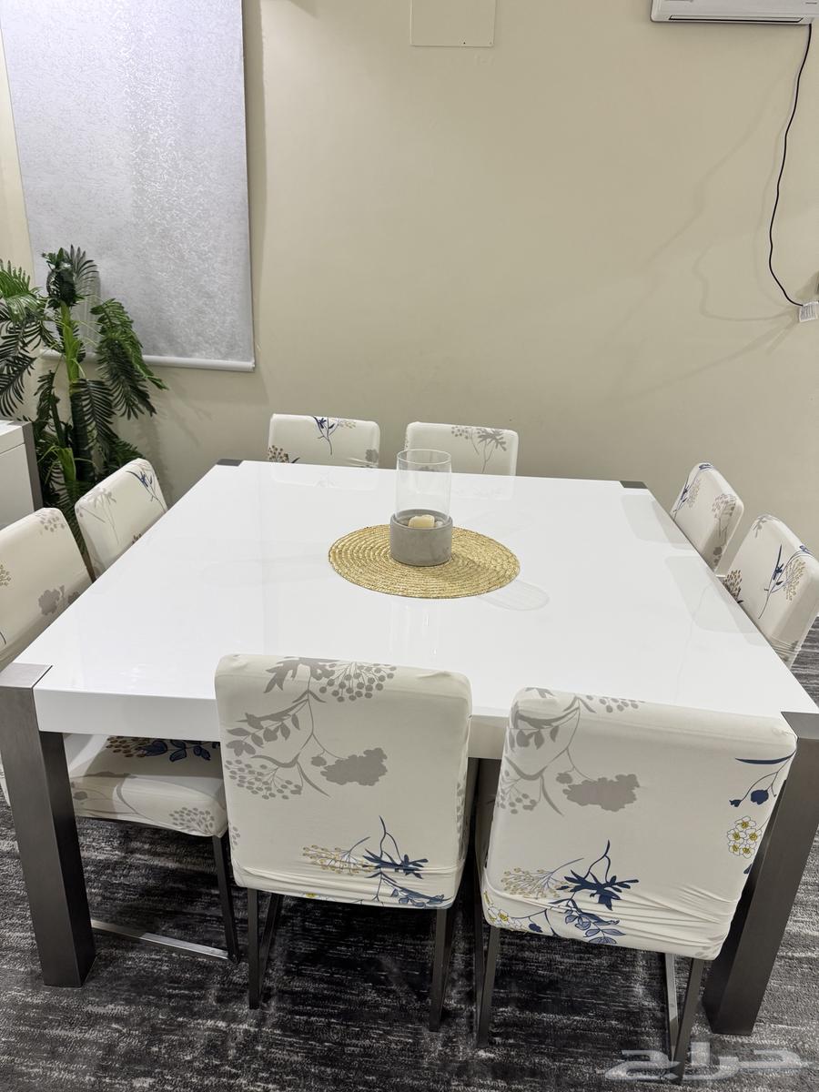 طاولة طعام64596253469314111