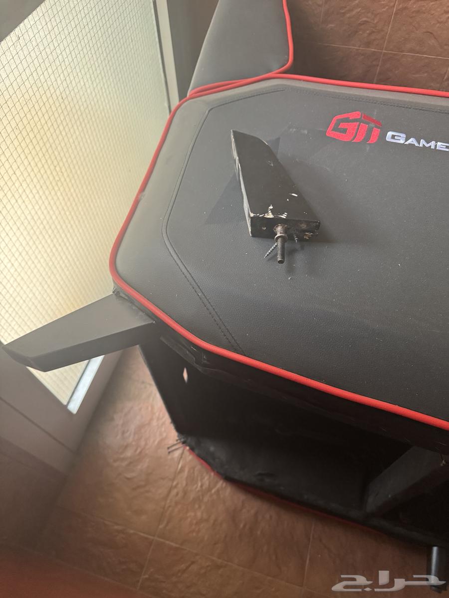 صوفا قيمنق برجول مكسورة64592854030337114