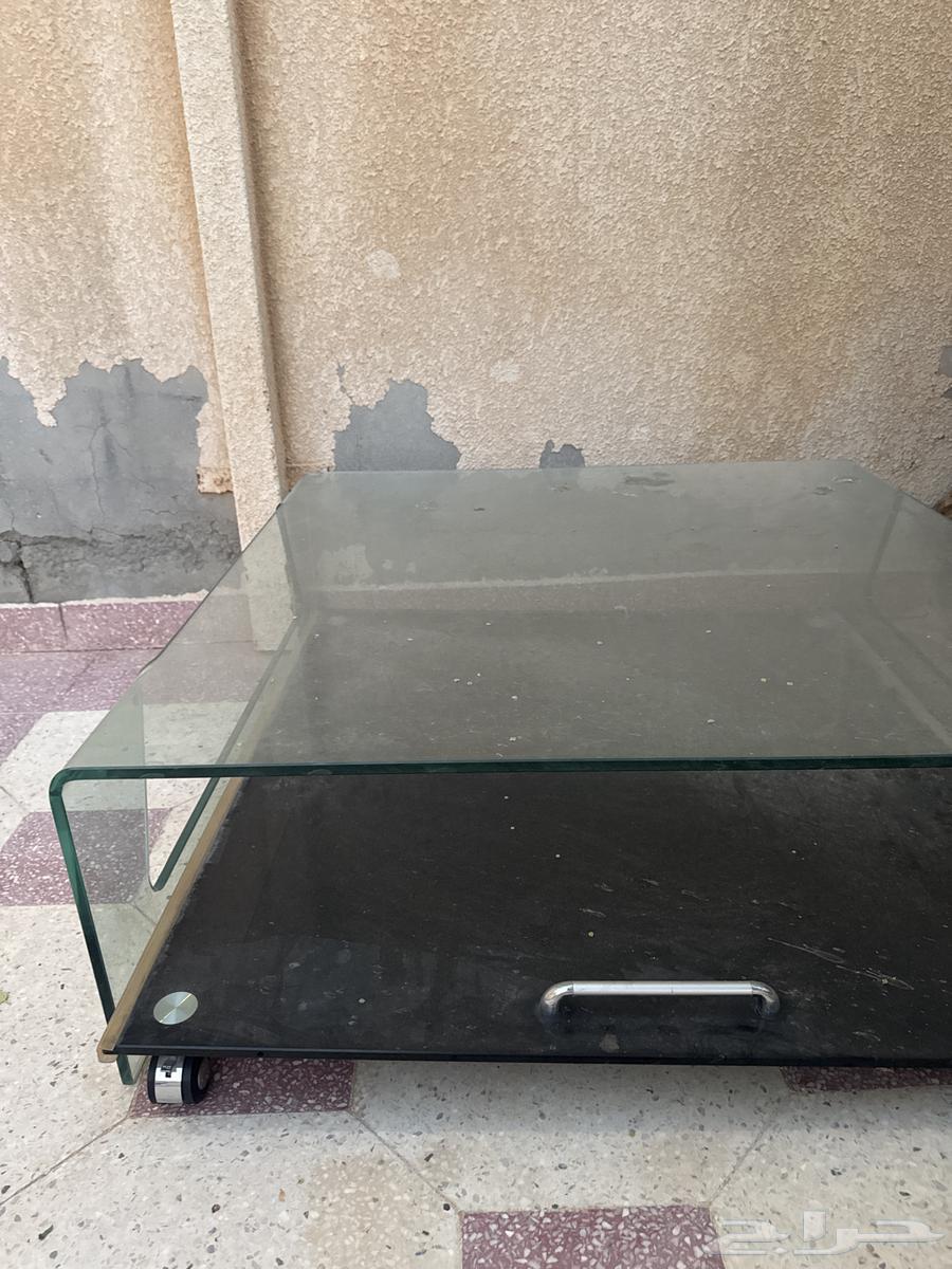 طاولة قزاز للبيع64593595568258111