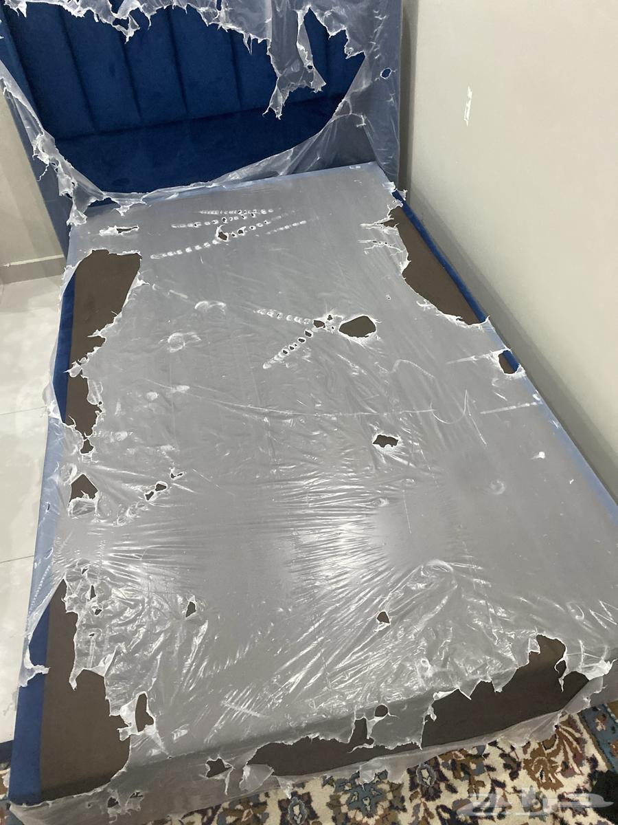 ثلاثه اساره للبيع64593802287491112