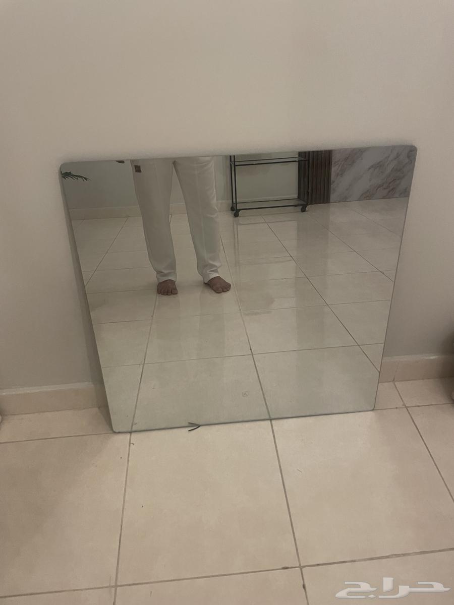 مراية كهراباء بالاضاء64589178999811110