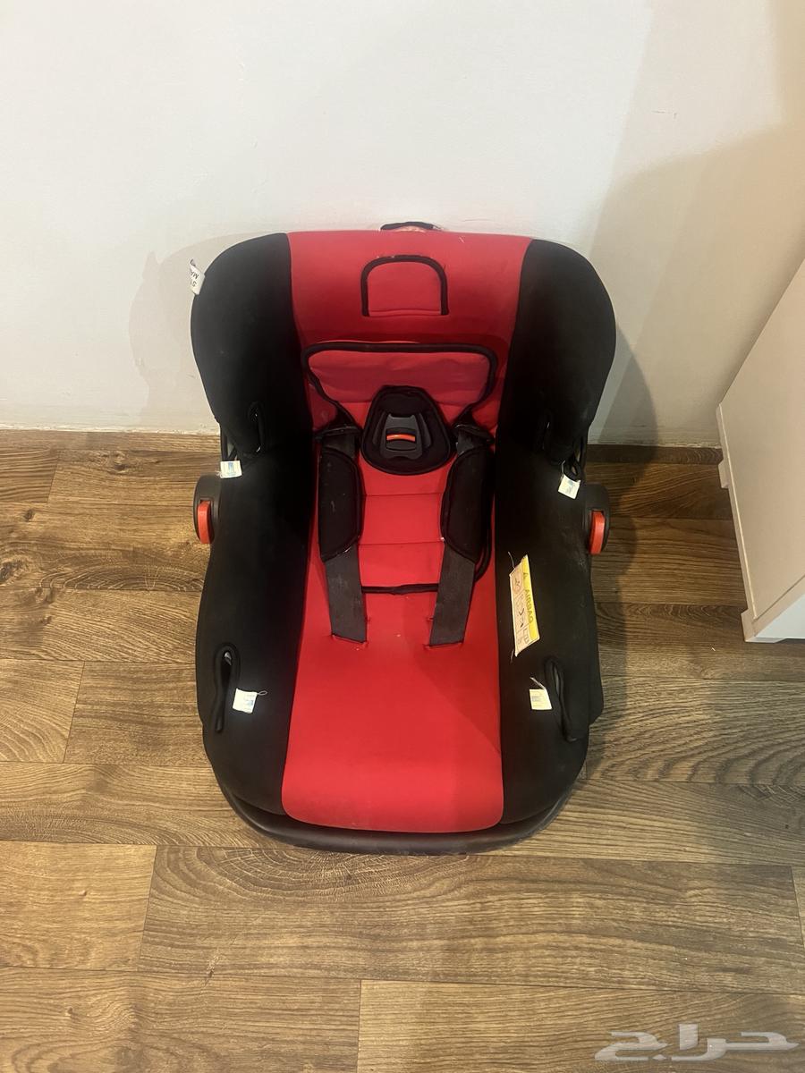 عربيه توأم اطفال . ومقاعد اطفال للسياره64594344268545111