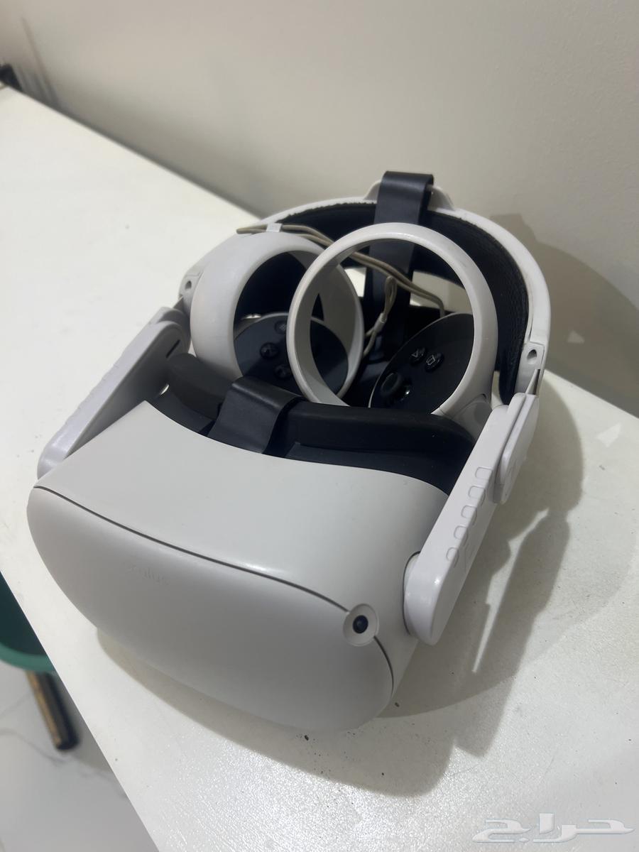 في ار ميتا كويست 2 ( نظاره الواقع الافتراضي )64590643290499112