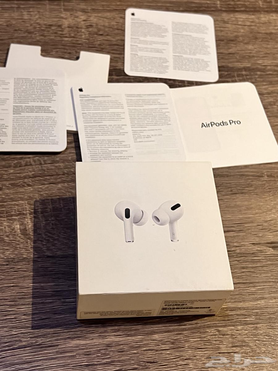 ايربودز برو (الجيل الأول)64595428456835110