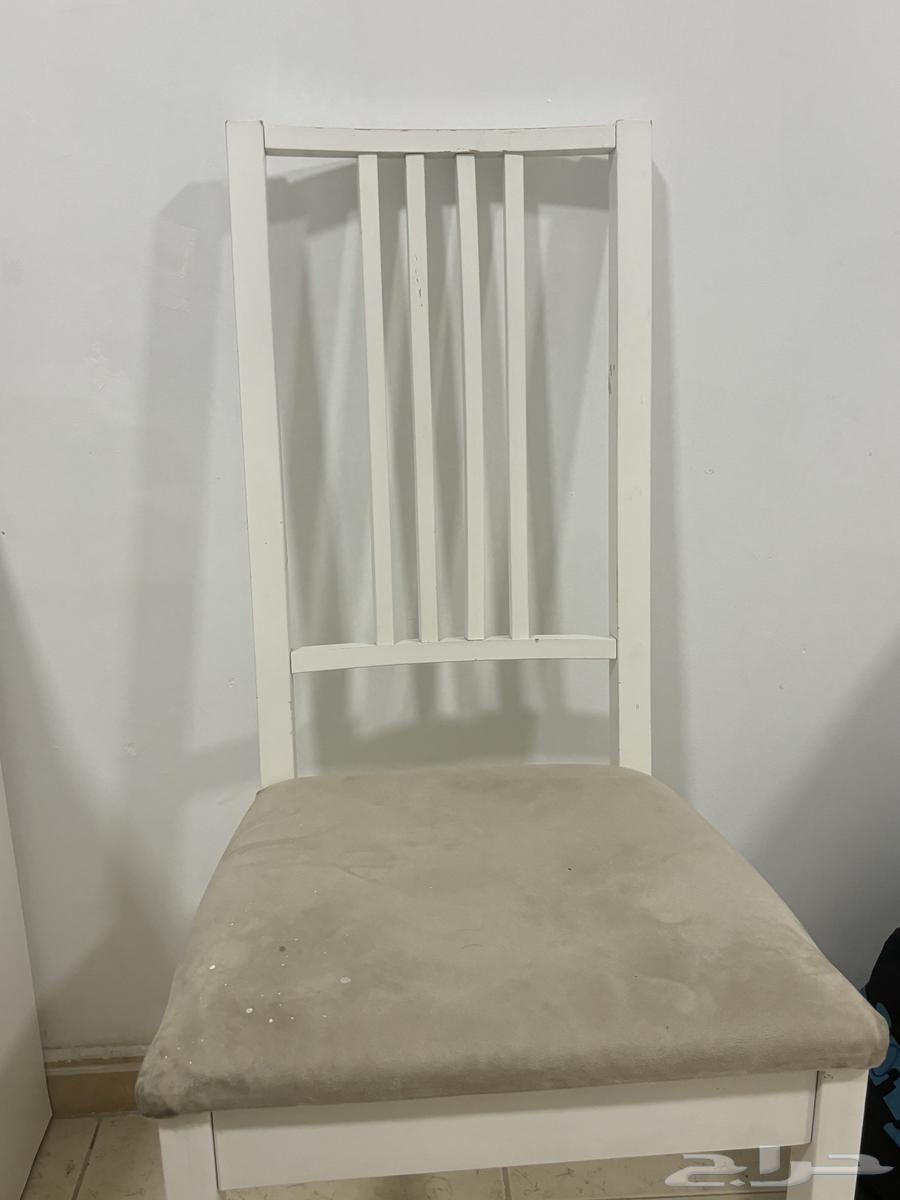 كرسي مكتب او طاوله من ايكيا للبيع64588285762562110