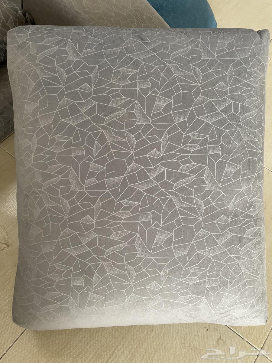 جلسة ارضية جديدة64591803824001112