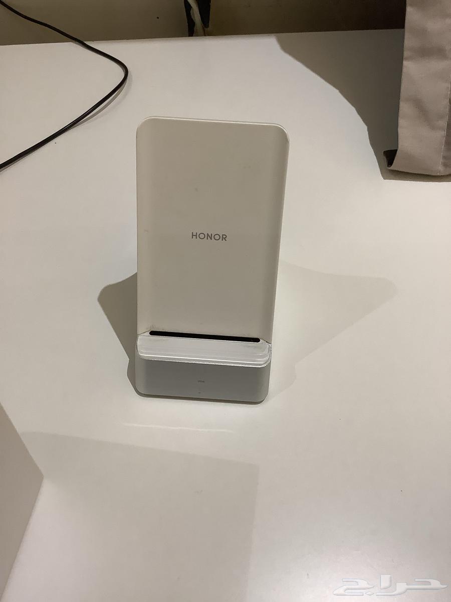 للبيع شاحن لاسلكي HONOR 100W64596216073859110