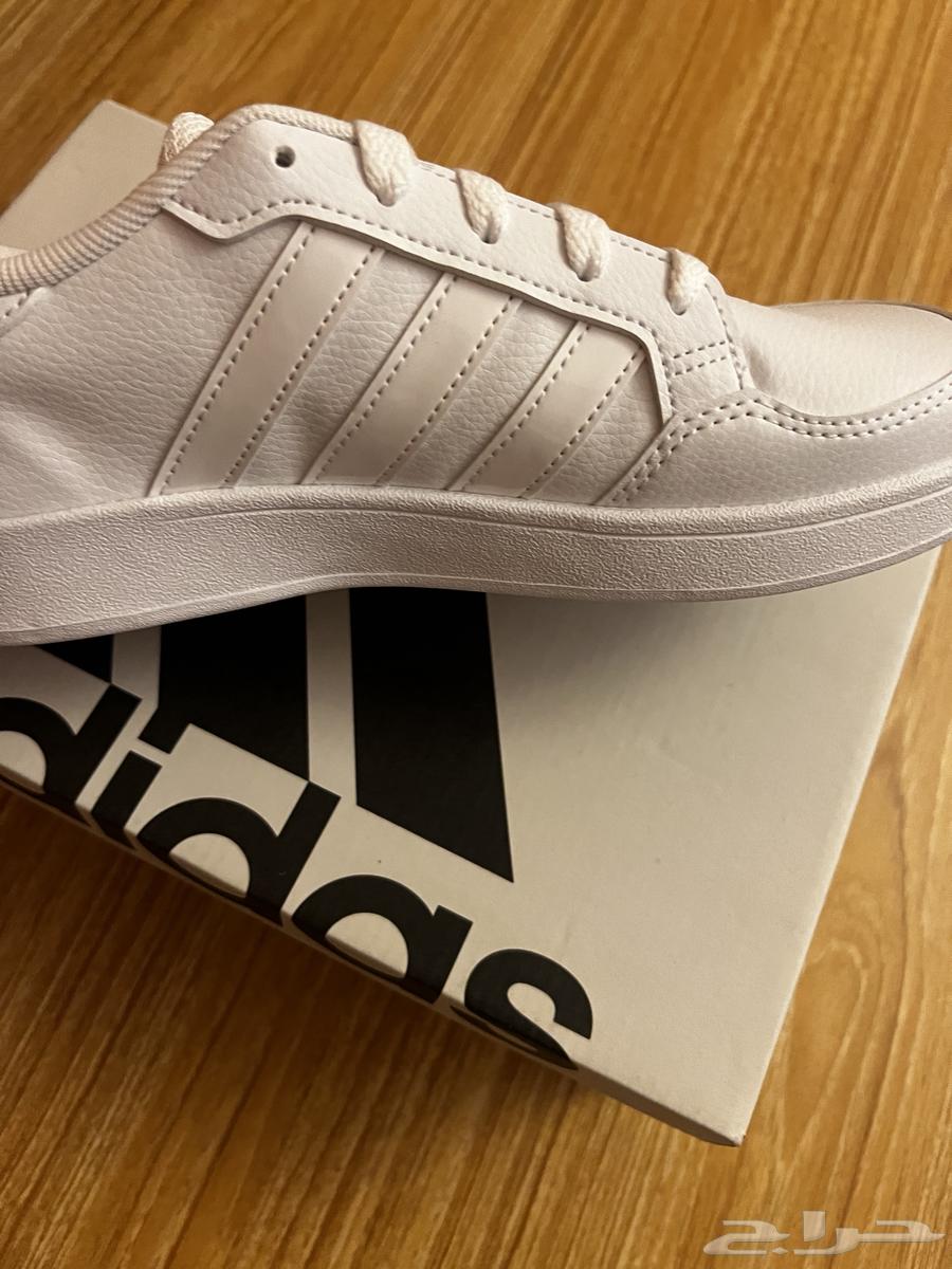 حذاء نسائي اديداس جديده لم تستخدم المقاس 36 و2 364595968567297110