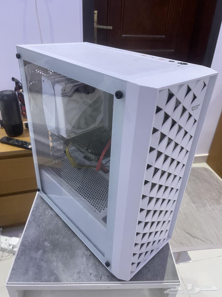 بي سي للبيع 406064589977619203110